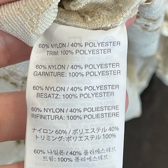 J.Crew 2 Tall sleeveless top  adorable lace like design - Picture 6 of 17